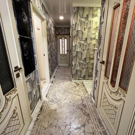 Уютная Трёхкомнатная Квартира В Центре Алматы Экстерьер фото